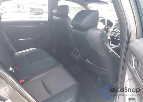 2018 Honda Accord Sport 2.0T из США, поврежденный, VIN 1HGCV2E3XJA044677